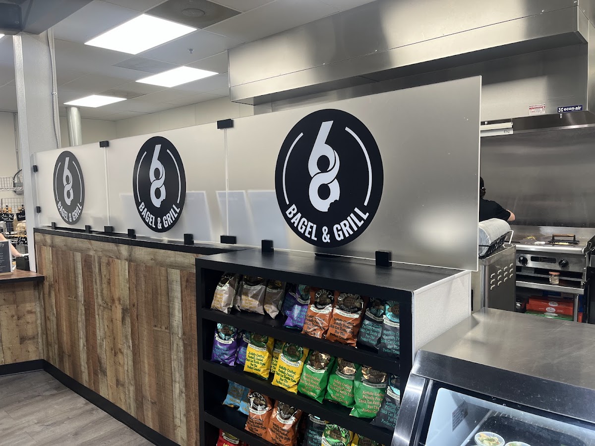 68 Deli Bagel & Grill