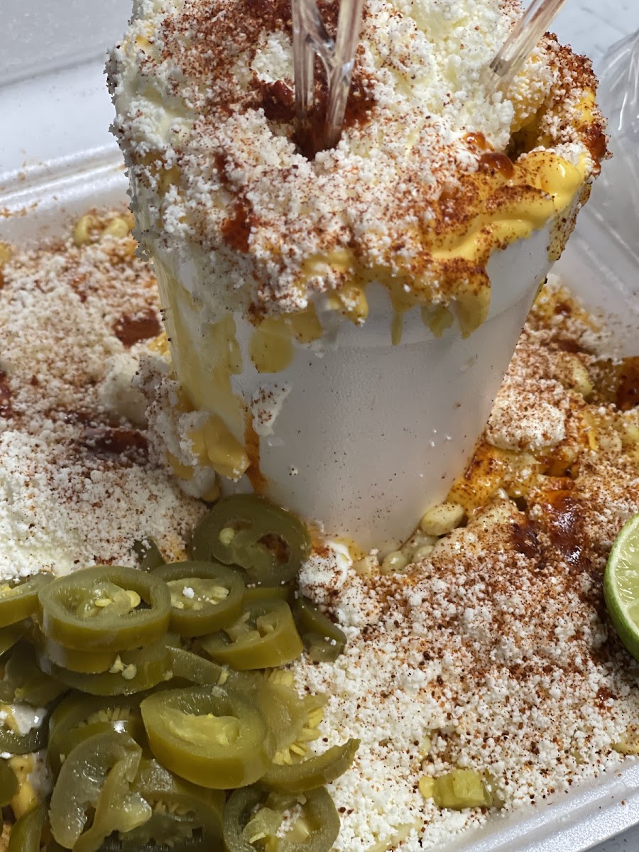 Aztecas Taco Truck