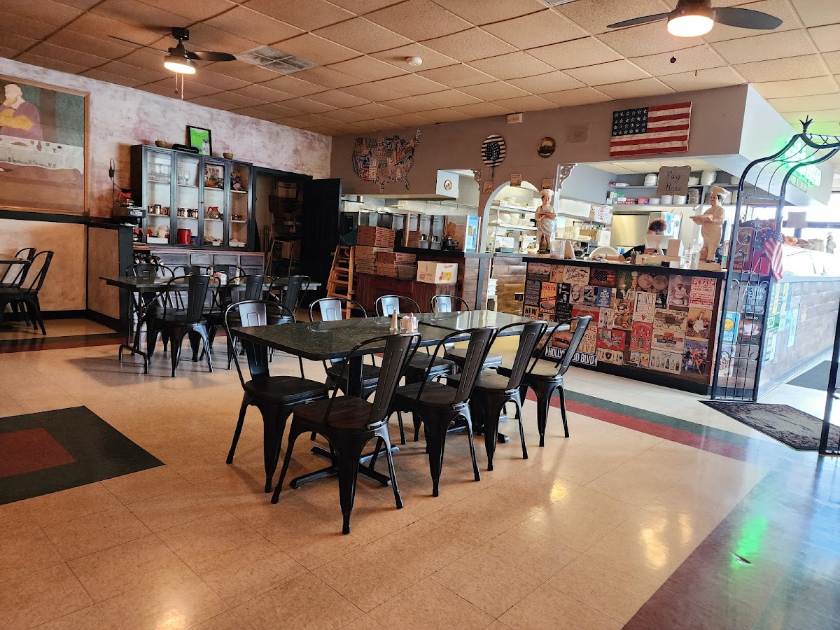 Carini's Italian Restaurant