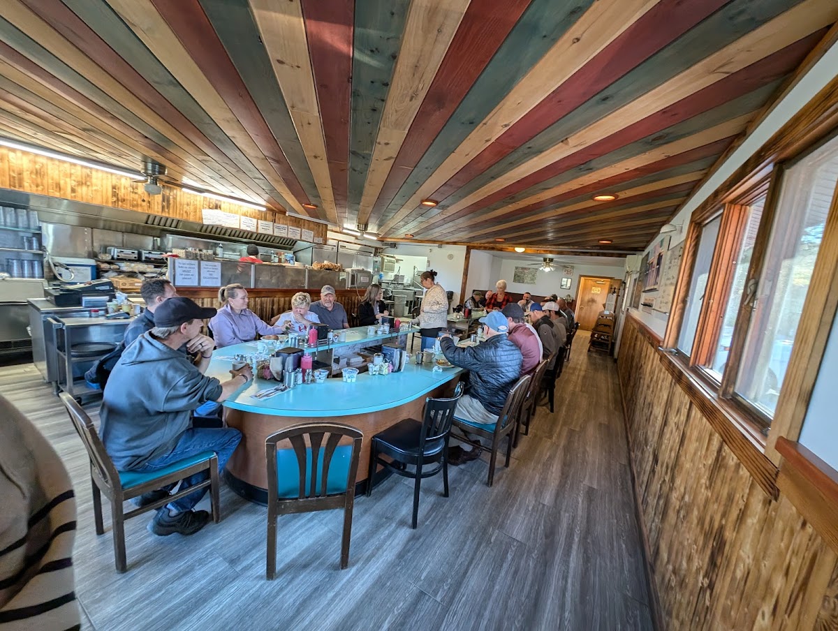 Cup N Saucer Restaurant
