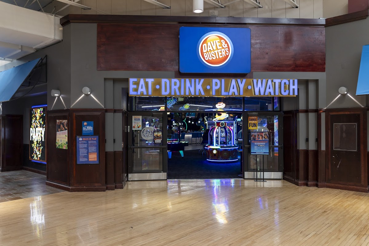 Dave & Buster's Philadelphia - Franklin Mills
