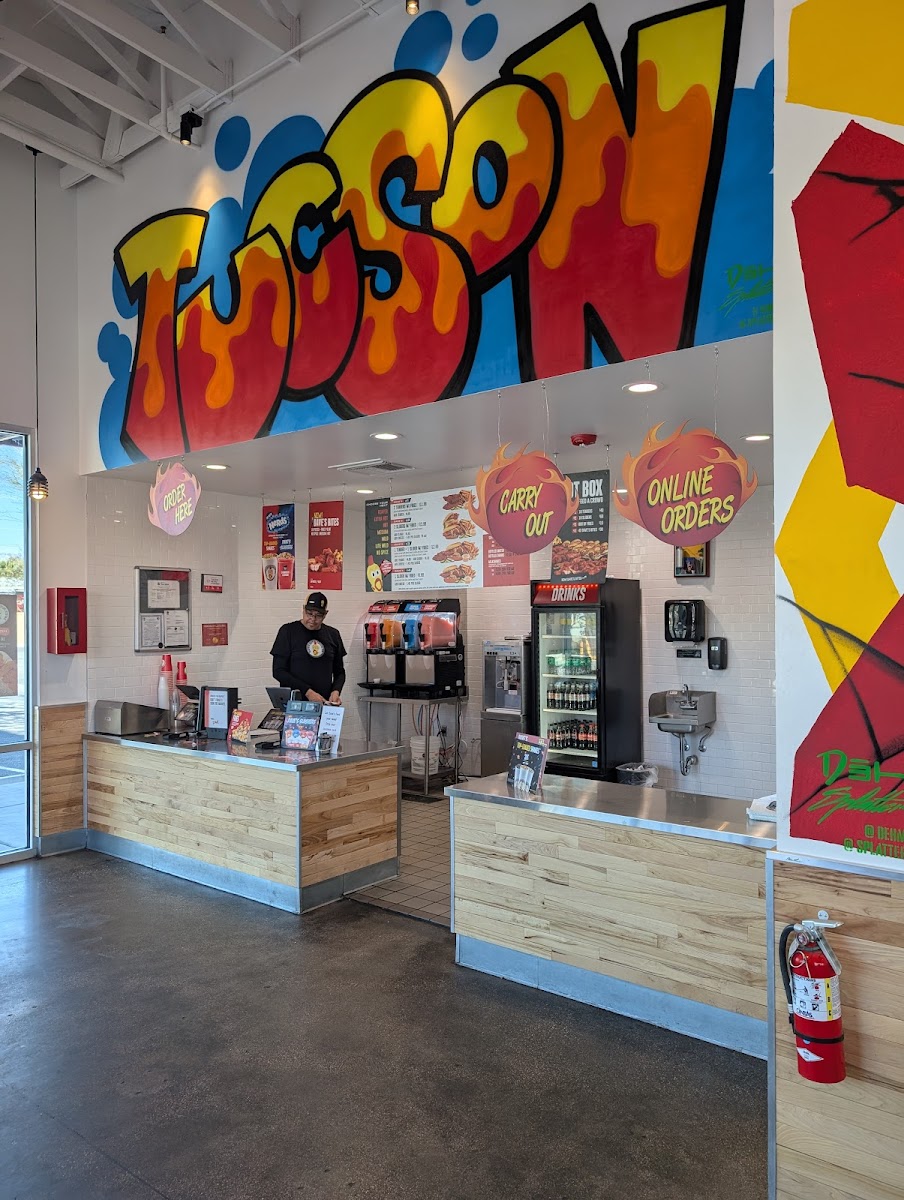 Dave's Hot Chicken Tucson