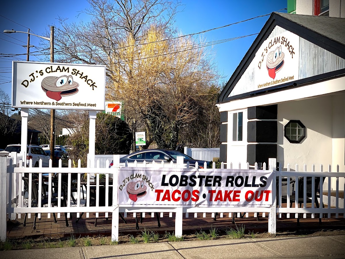 Dj's Clam Shack Huntington (Closed For Winter)