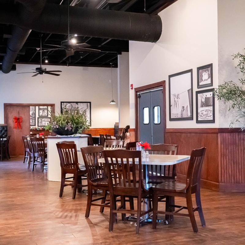 Dolce Vita Italian Bistro And Pizzeria