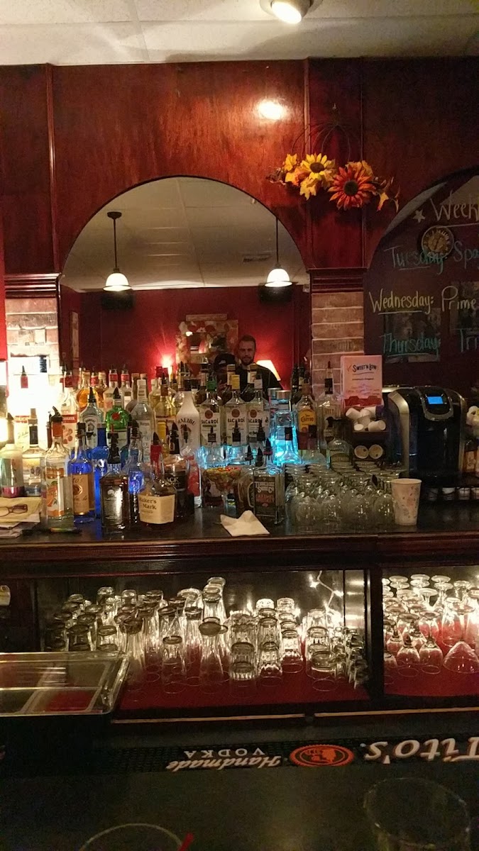 Downtown Bistro 108