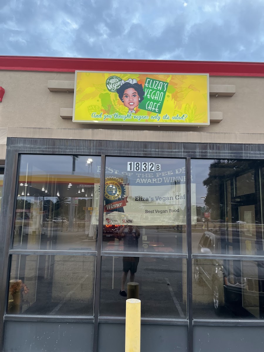 Eliza's Vegan Café