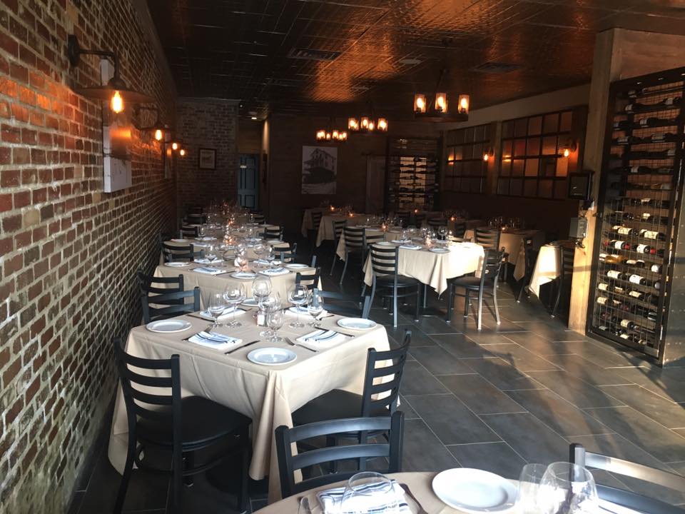 Farmhouse Tavern