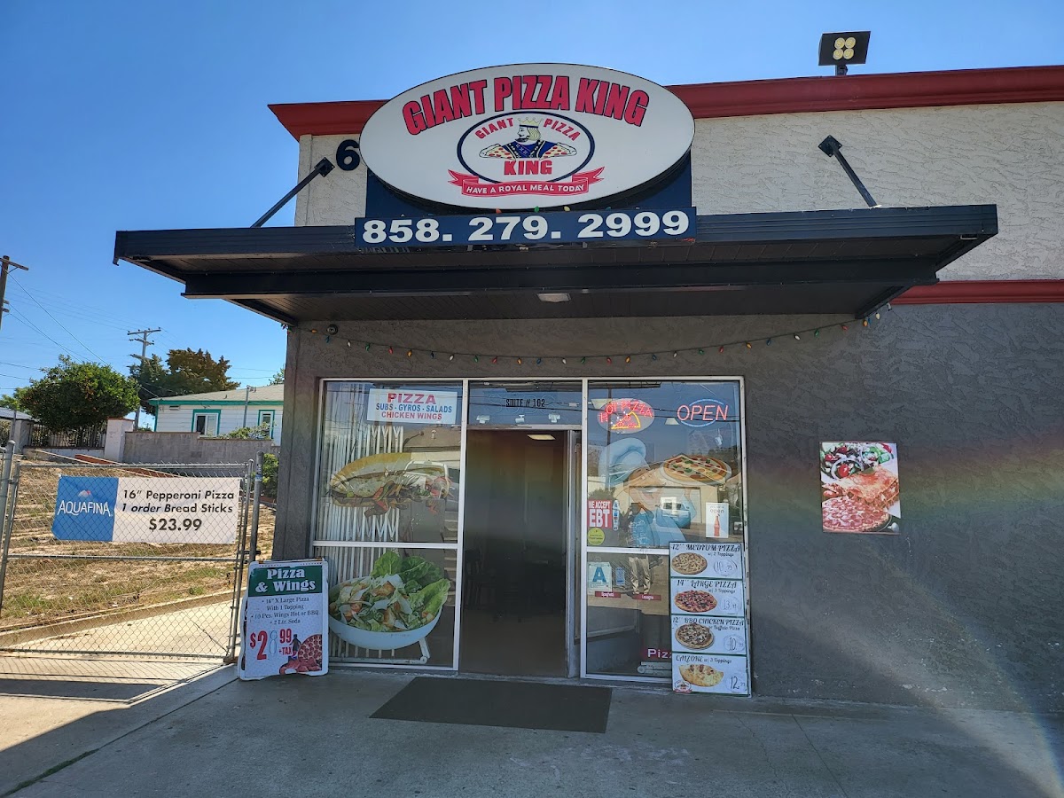 Giant Pizza King Linda Vista