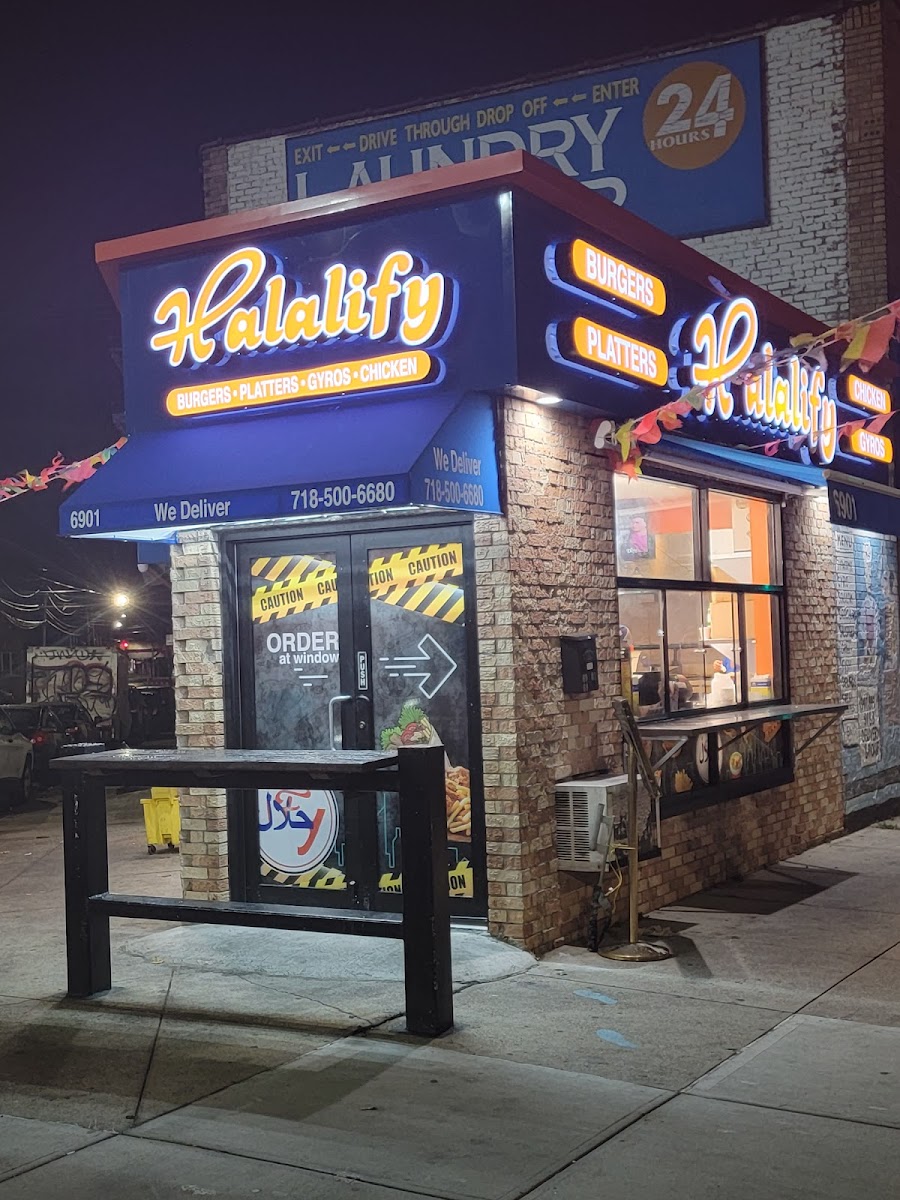 Halalify - Burgers Platters Gyros Chicken Shakes