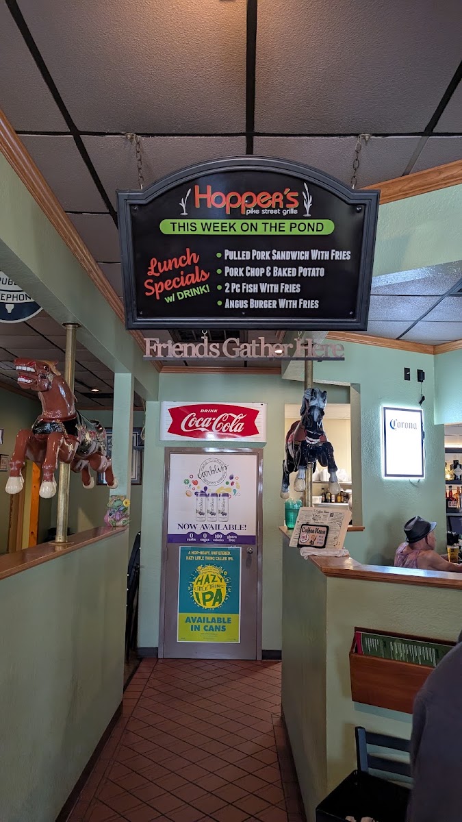 Hoppers Pike Street Grill