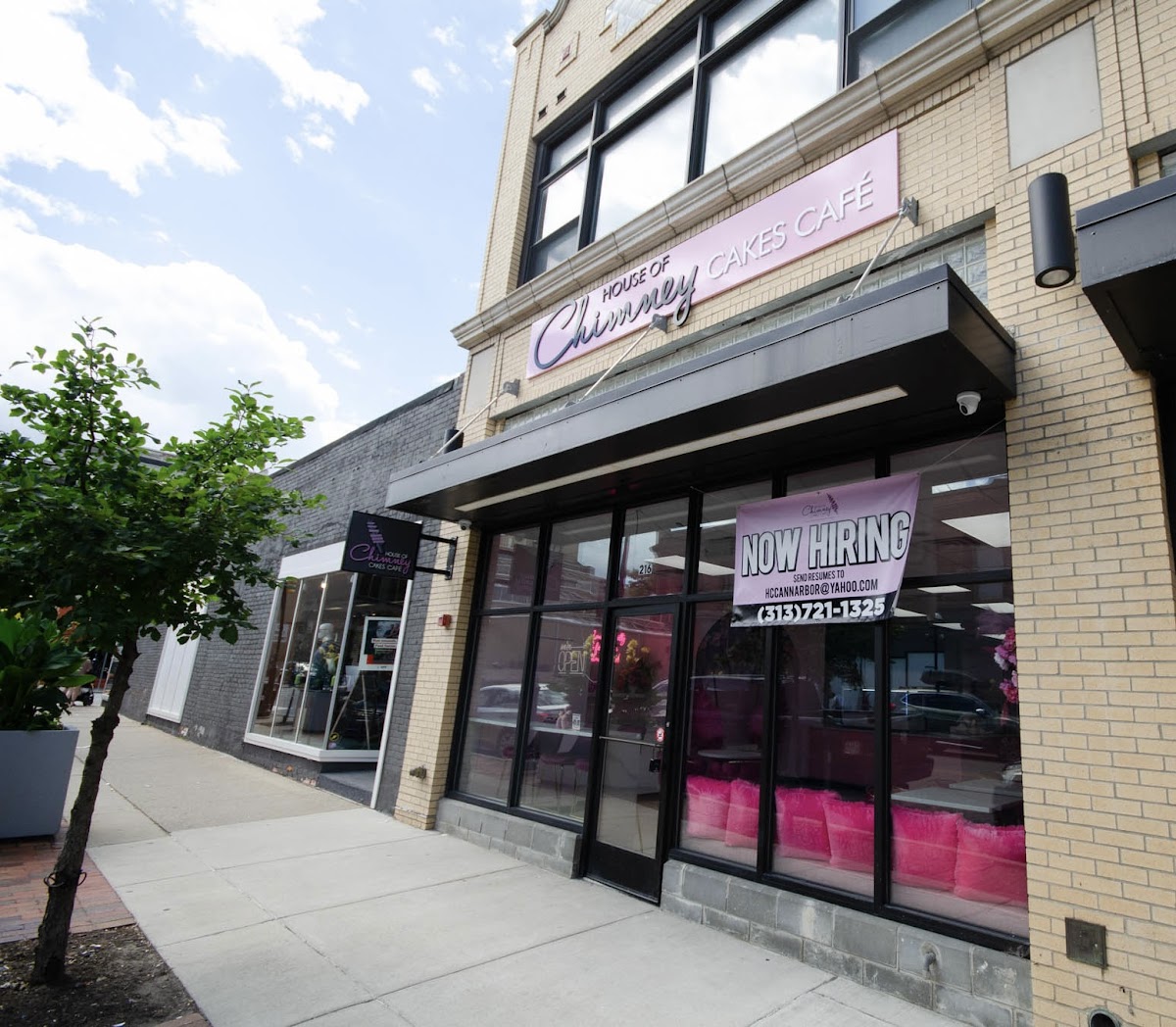 House Of Chimney Cakes Café