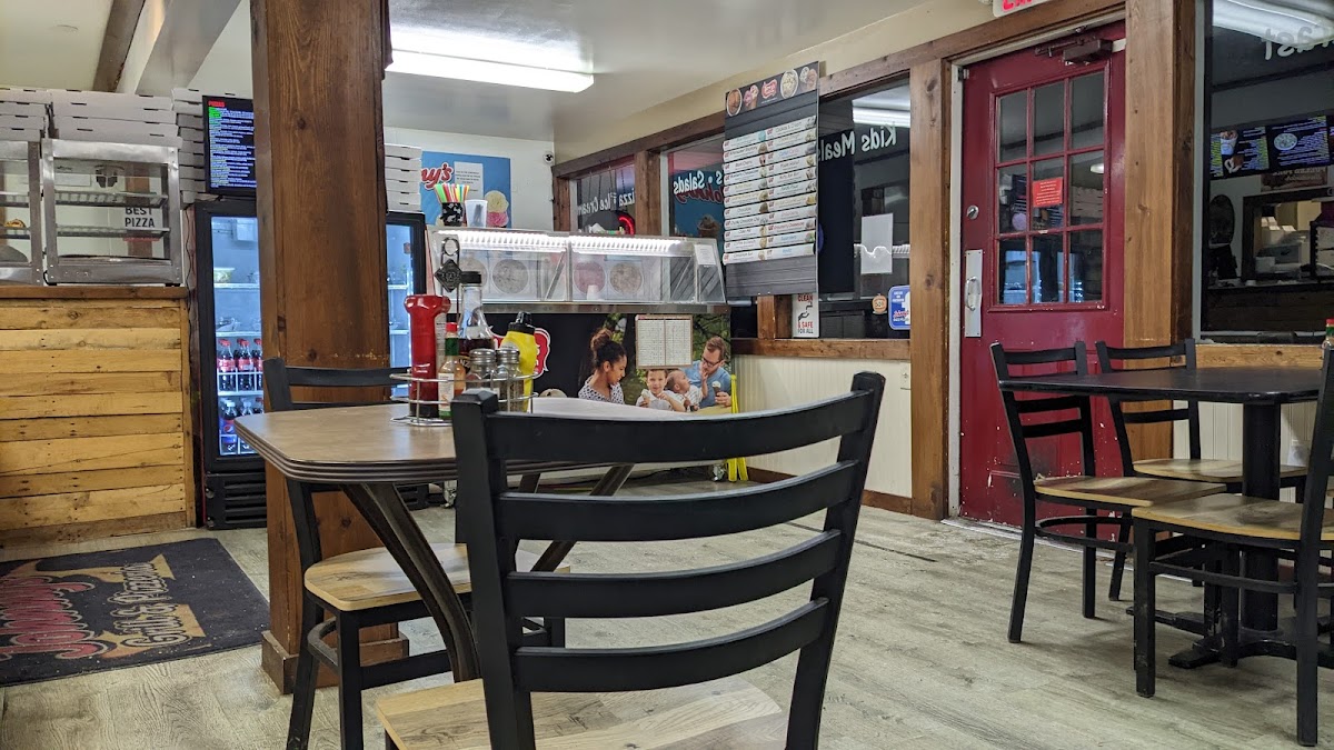 Johnny's Grill And Pizzeria