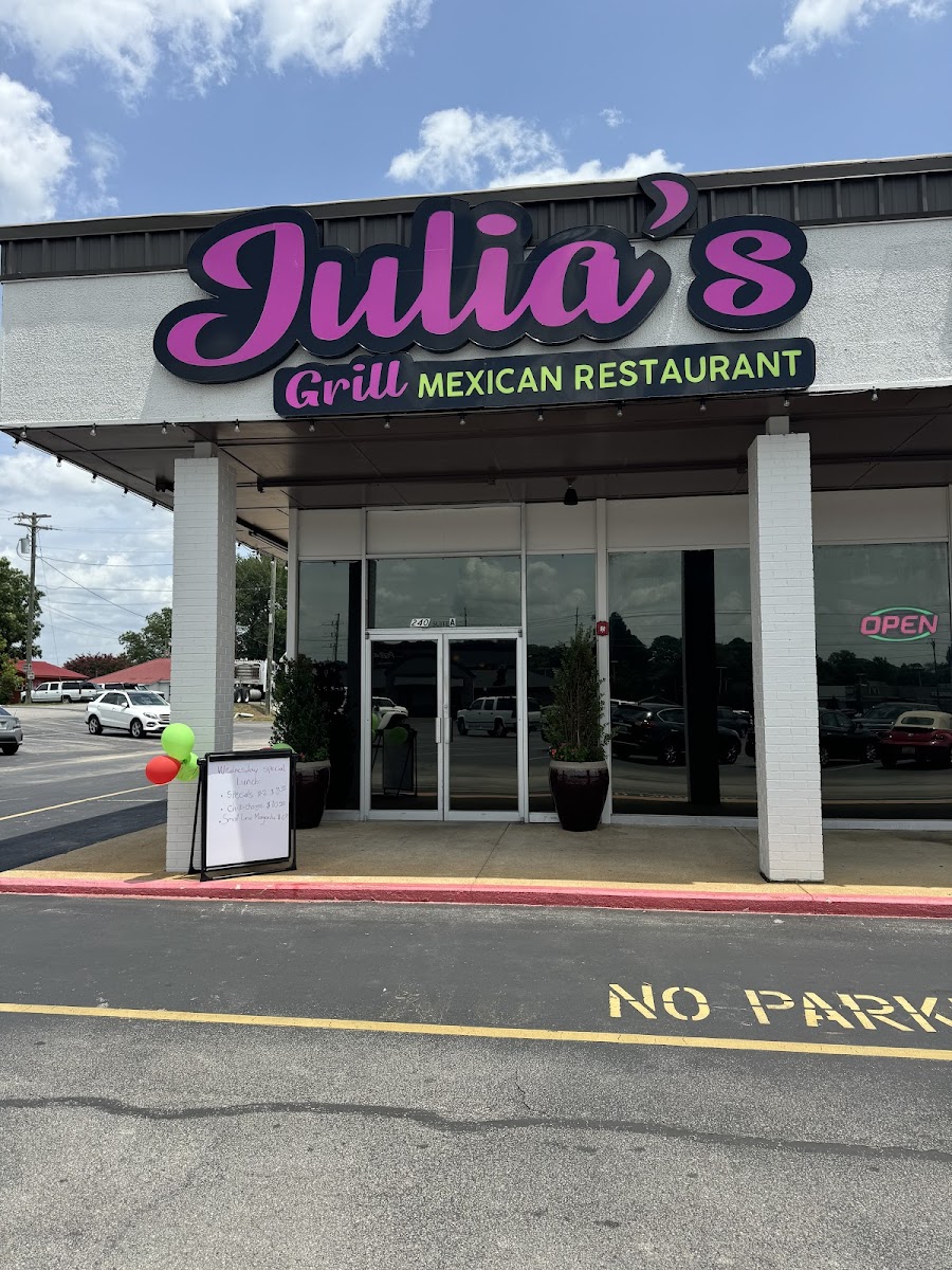 Julia’S Grill Mexican Restaurant