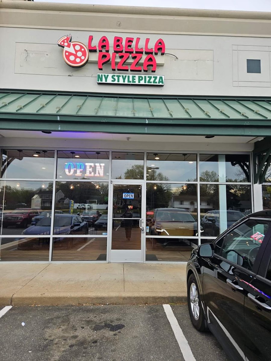 La Bella Pizza