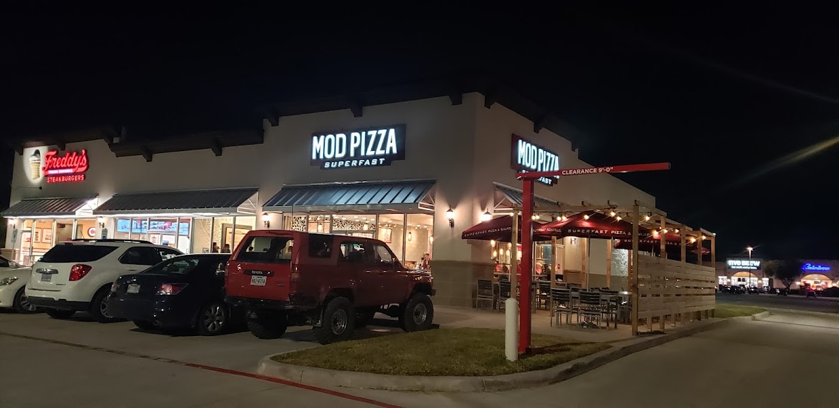 Mod Pizza Houston