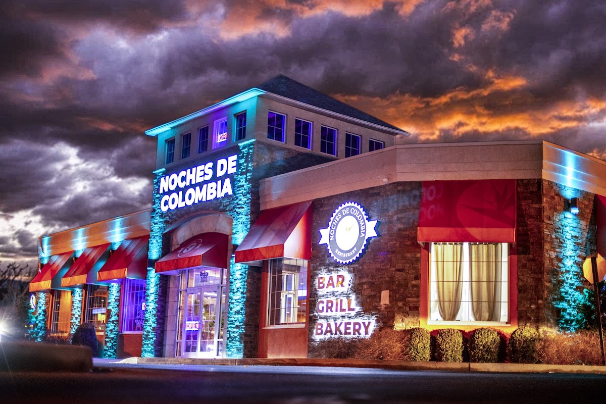 Noches De Colombia Newburgh