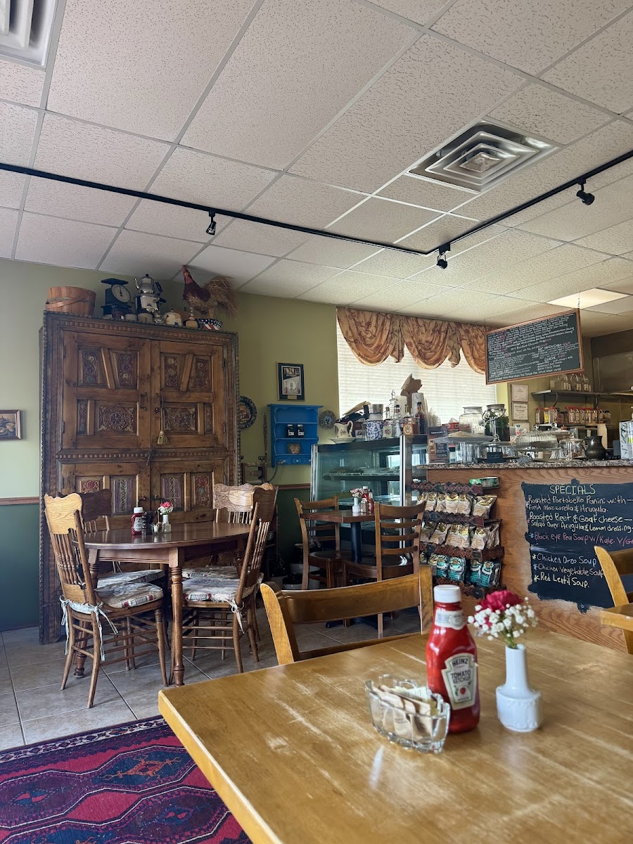 Nuray's Gourmet Food & Cafe