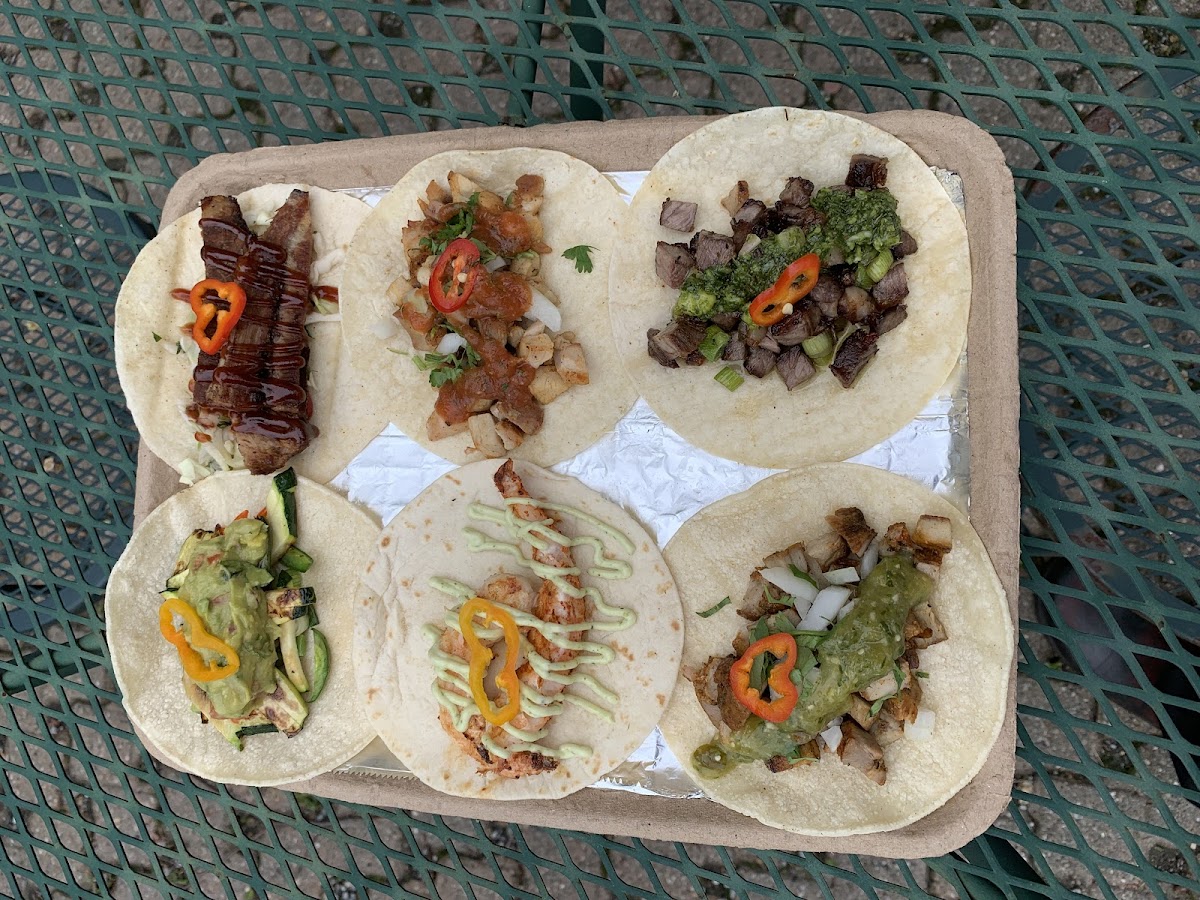 Octavio’S Food Wagon