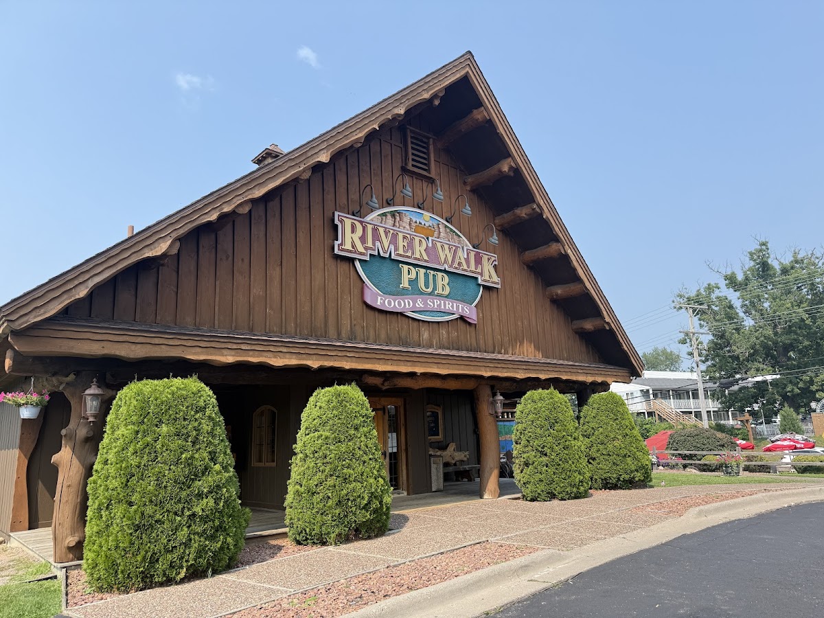 River Walk Pub