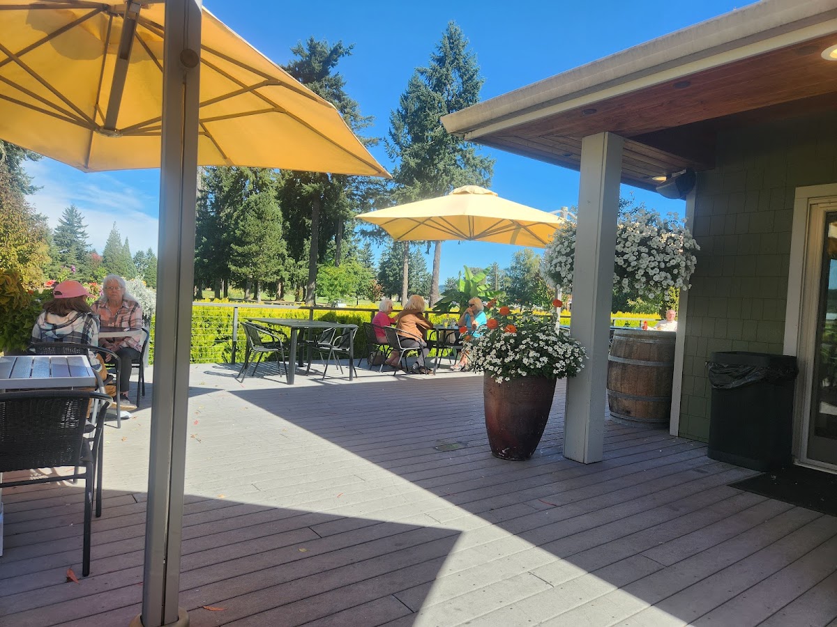 Riverside Bistro & Rooftop Bar