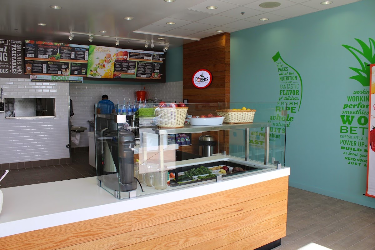 Robeks Fresh Juices & Smoothies Alexandria