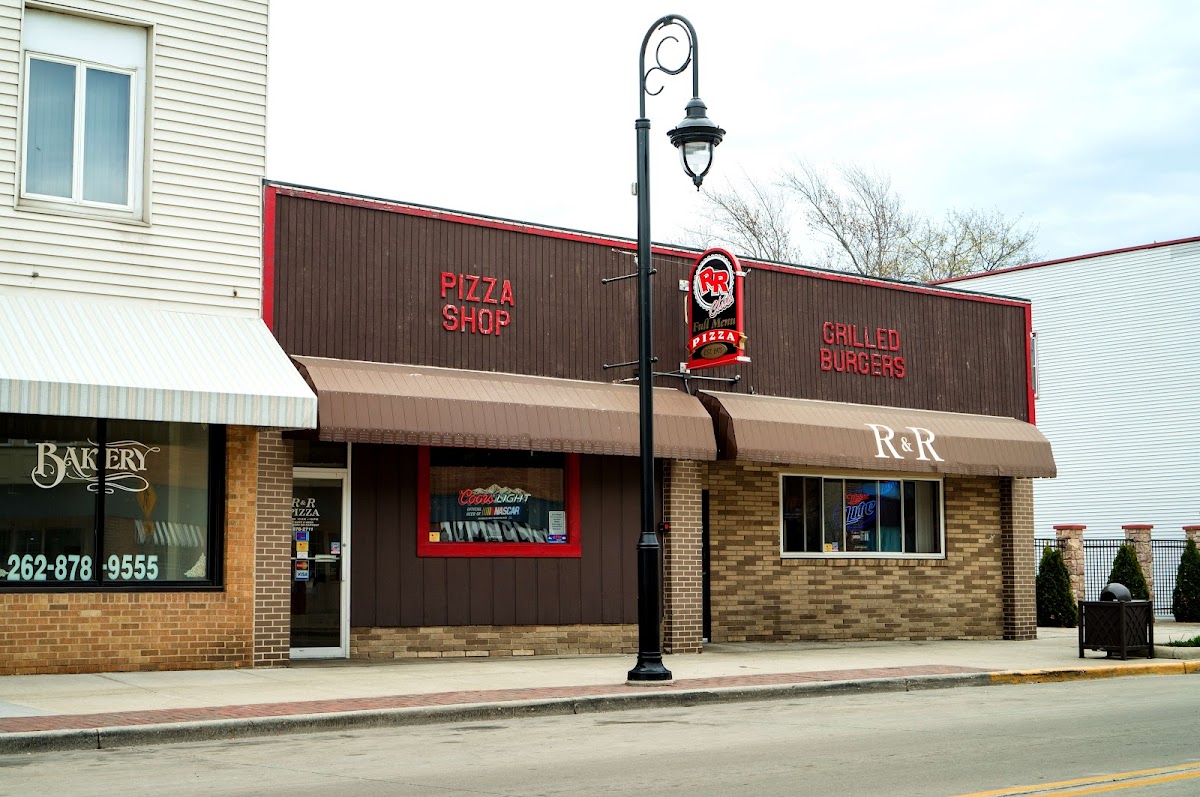 R&r Bar And Grill