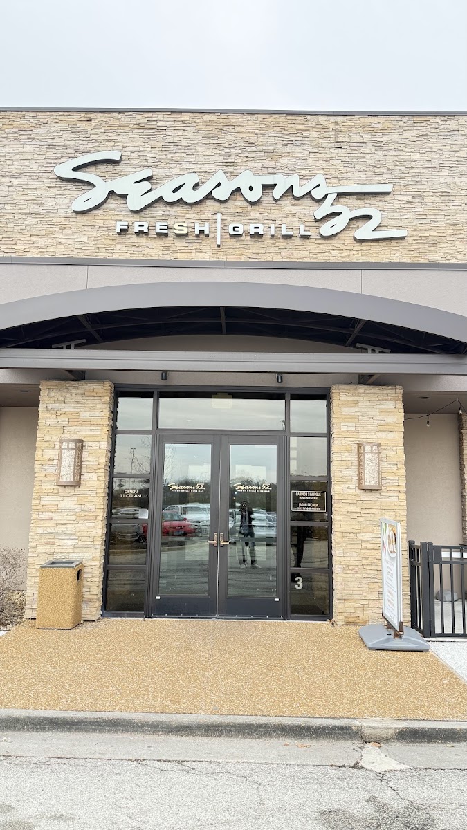 Seasons 52