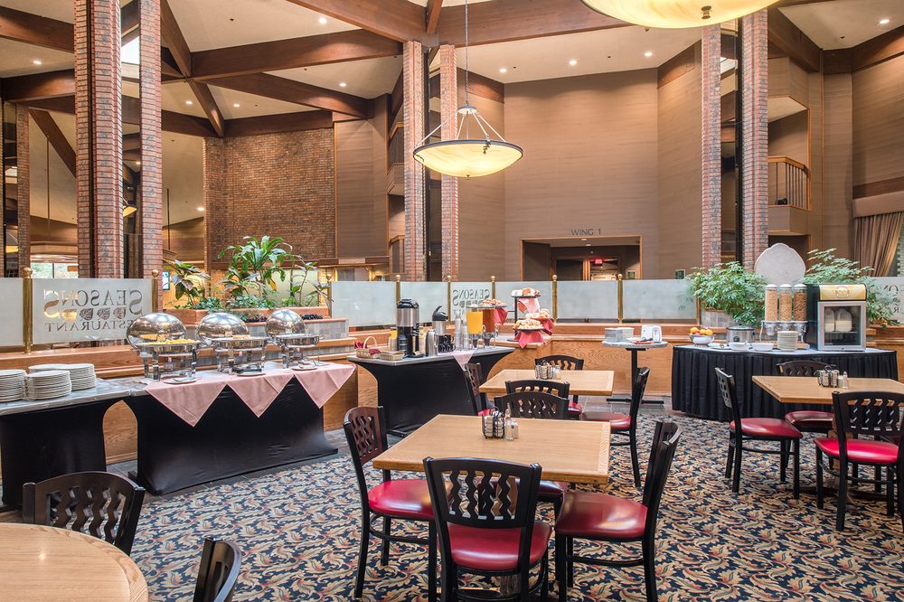 Seasons Restaurant & Buffet