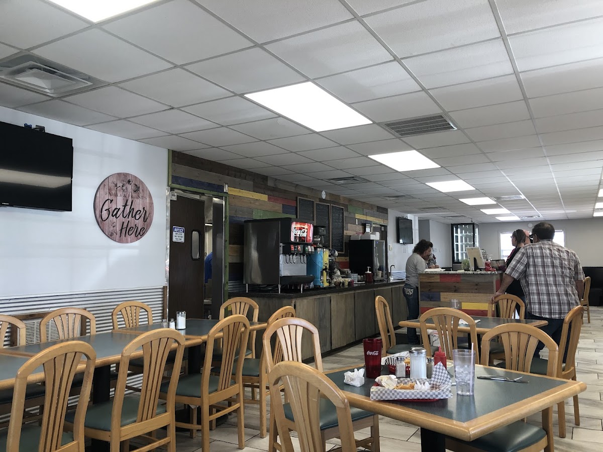 Stone Ridge Bbq & More Restaurant