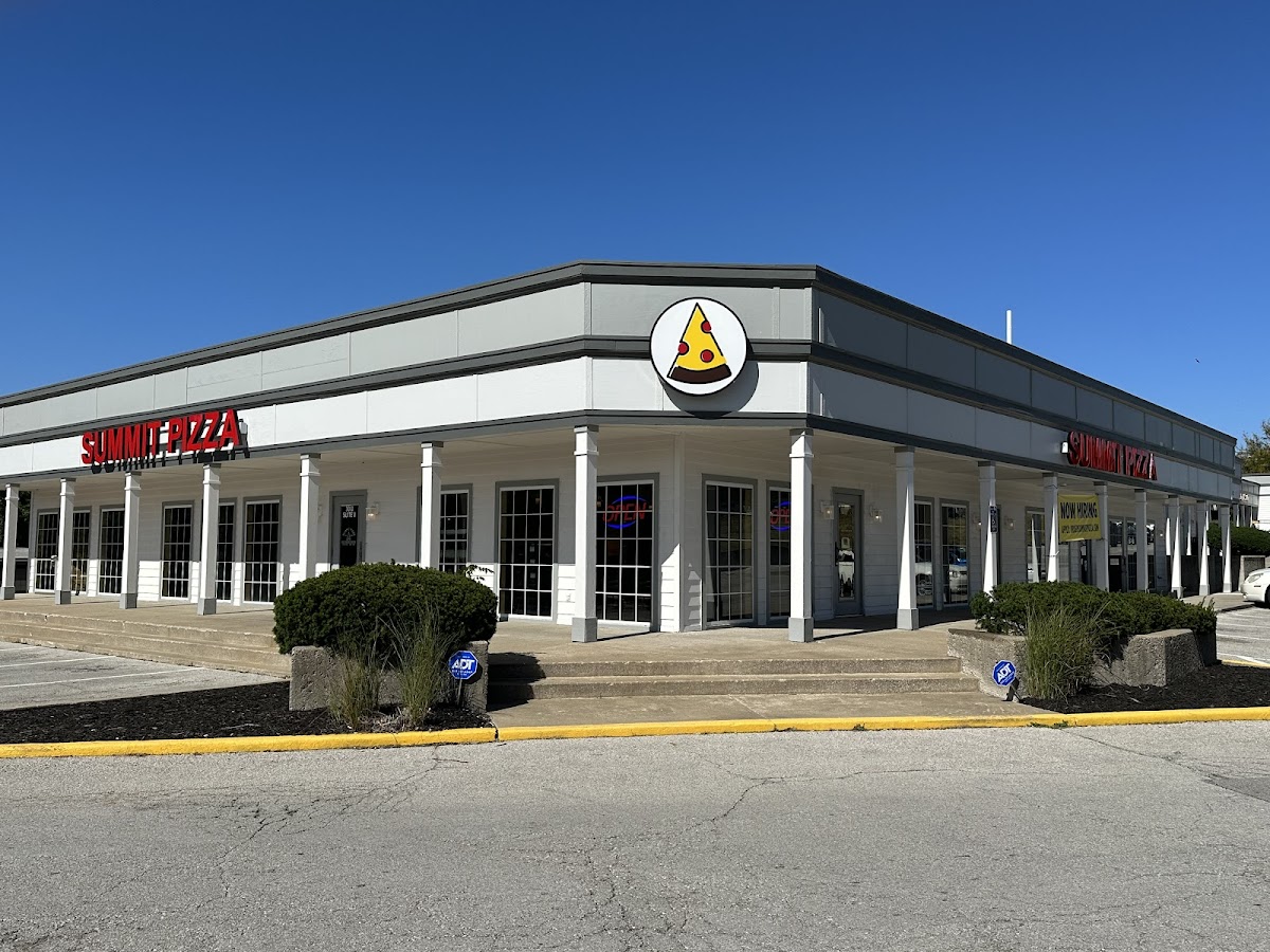 Summit Pizza - Independence