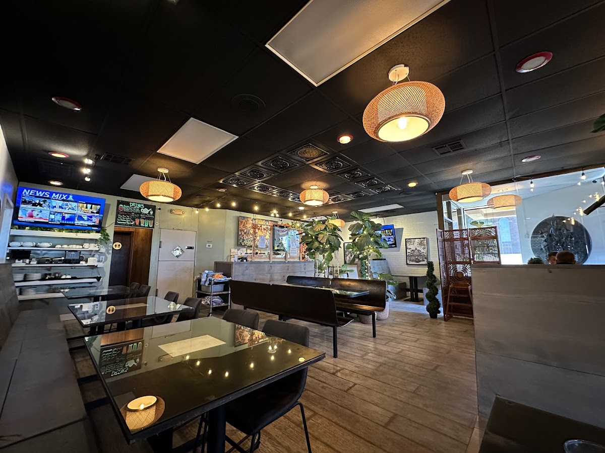 Tana Thai Bistro