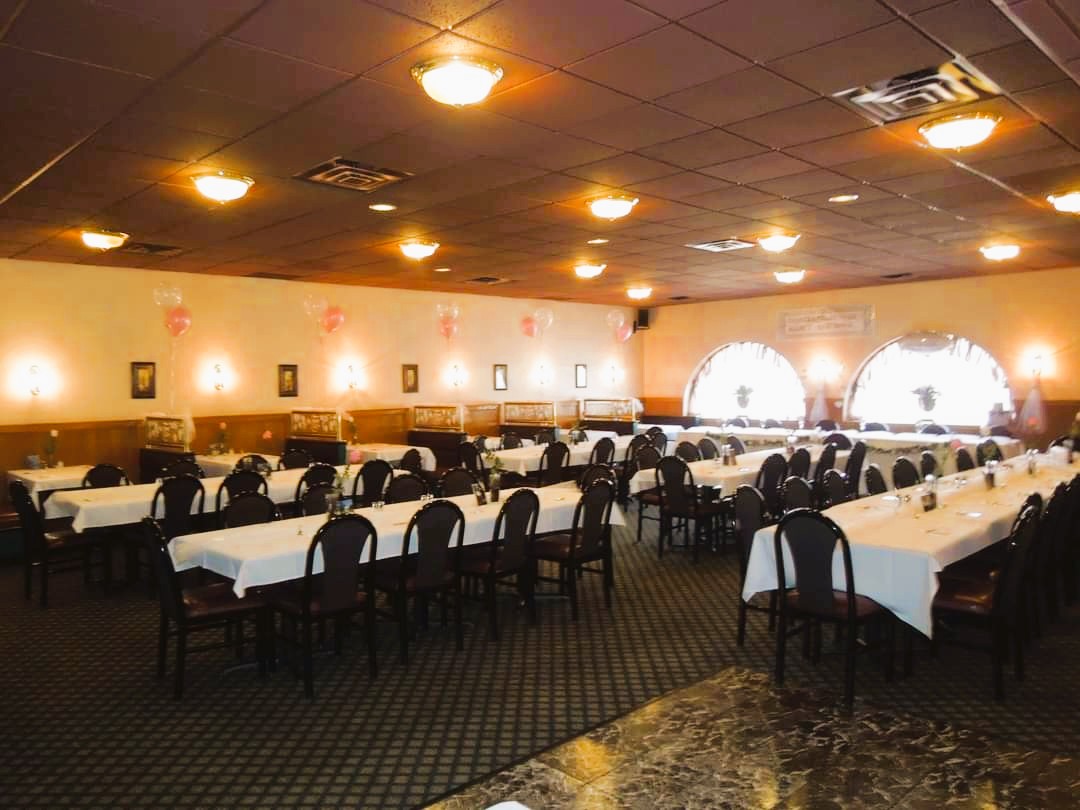 Tony M's Restaurant & Banquet Center