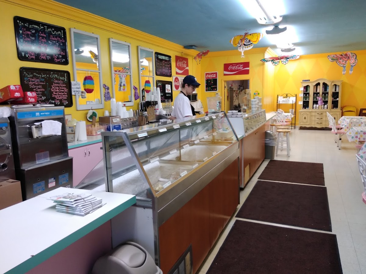 Vicky's Ice Cream