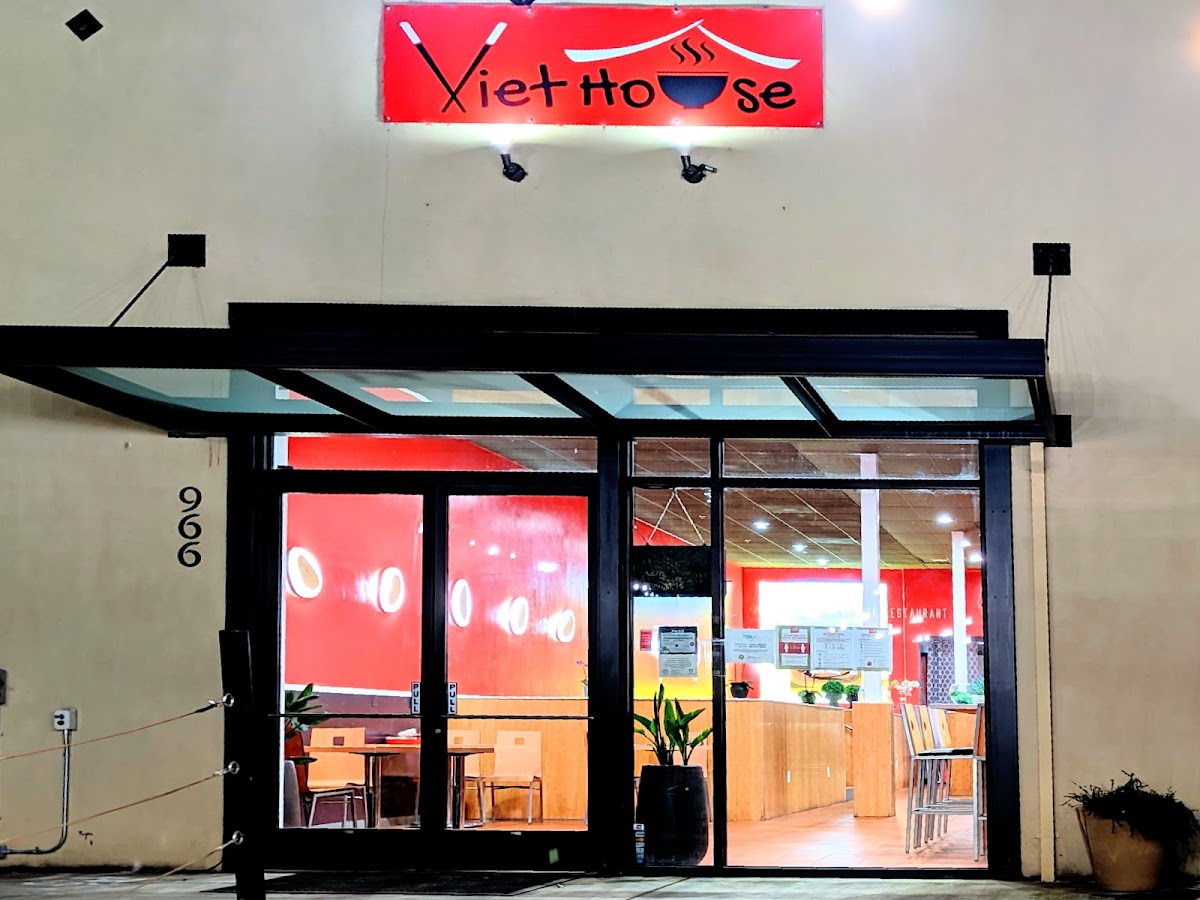 Viet House Restaurant