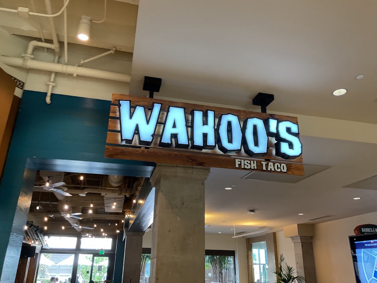 Wahoo's Fish Taco